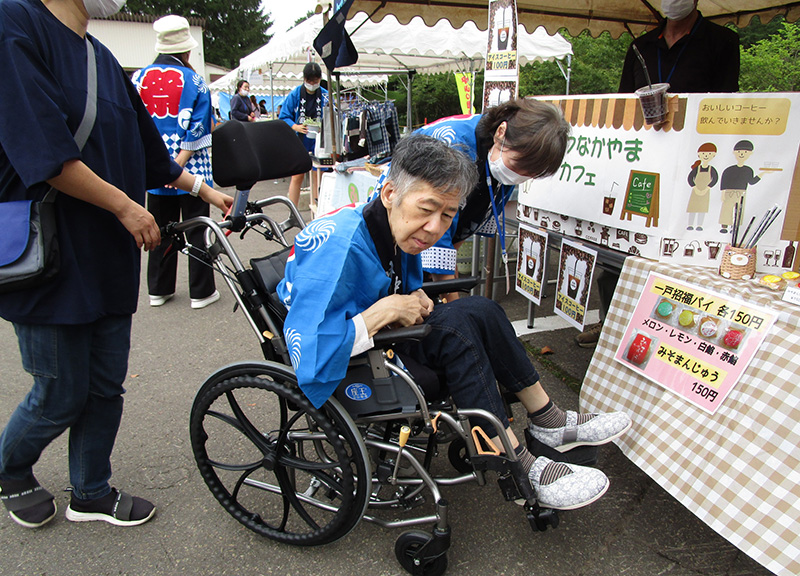 中山の園まつりの様子